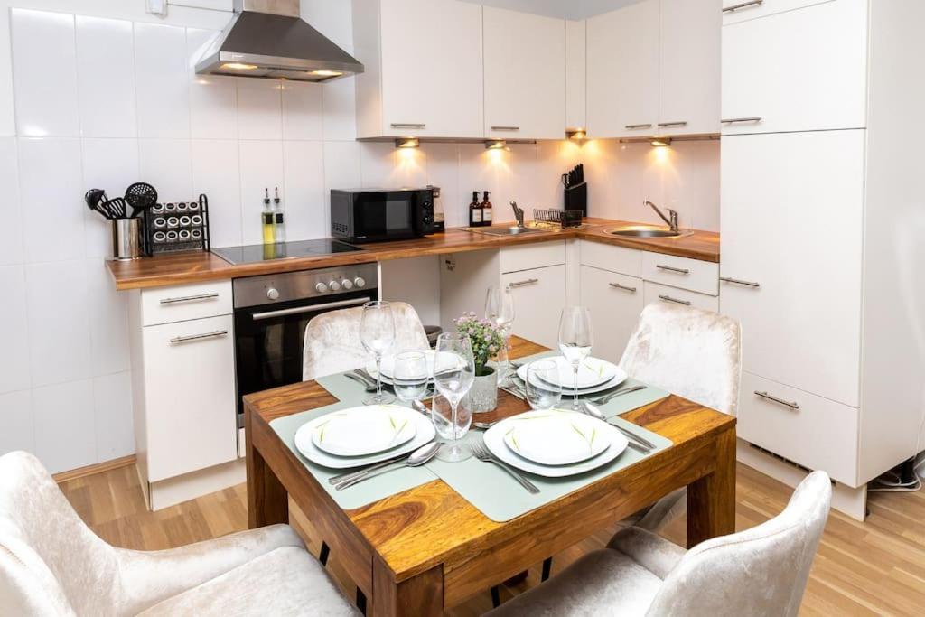 City Apartment Top Location, Quiet And Cozy Ideal To Relax Or Work Відень Екстер'єр фото