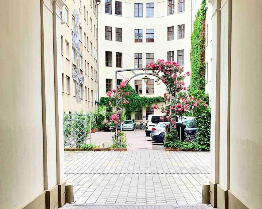 City Apartment Top Location, Quiet And Cozy Ideal To Relax Or Work Відень Екстер'єр фото